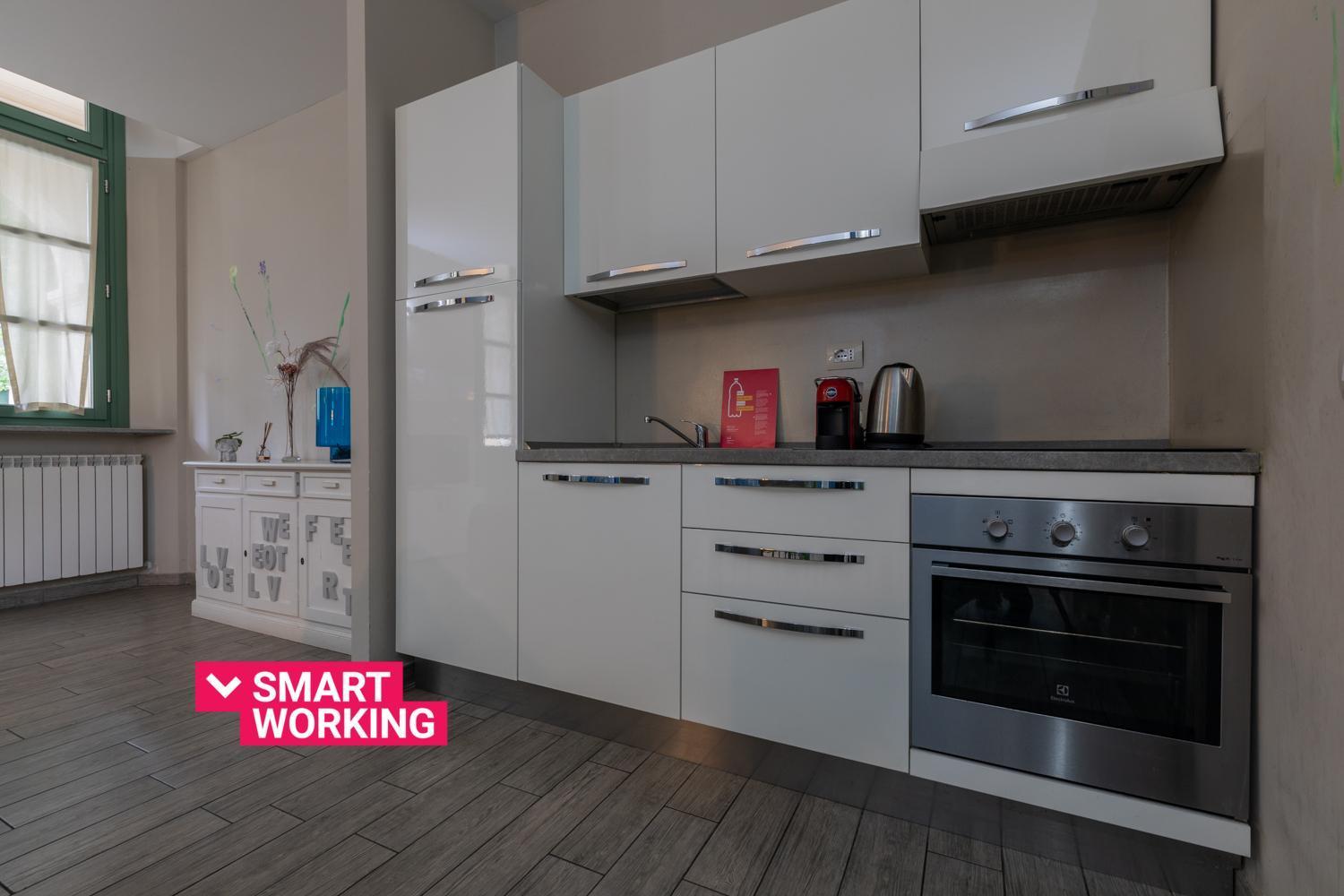 Housing Giulia Aparthotel Торино Екстериор снимка