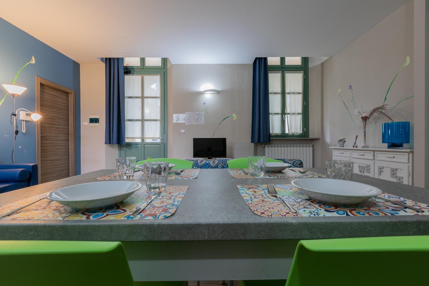 Housing Giulia Aparthotel Торино Екстериор снимка