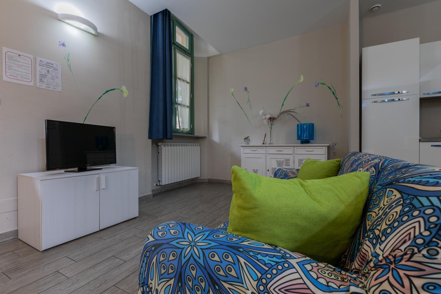 Housing Giulia Aparthotel Торино Екстериор снимка