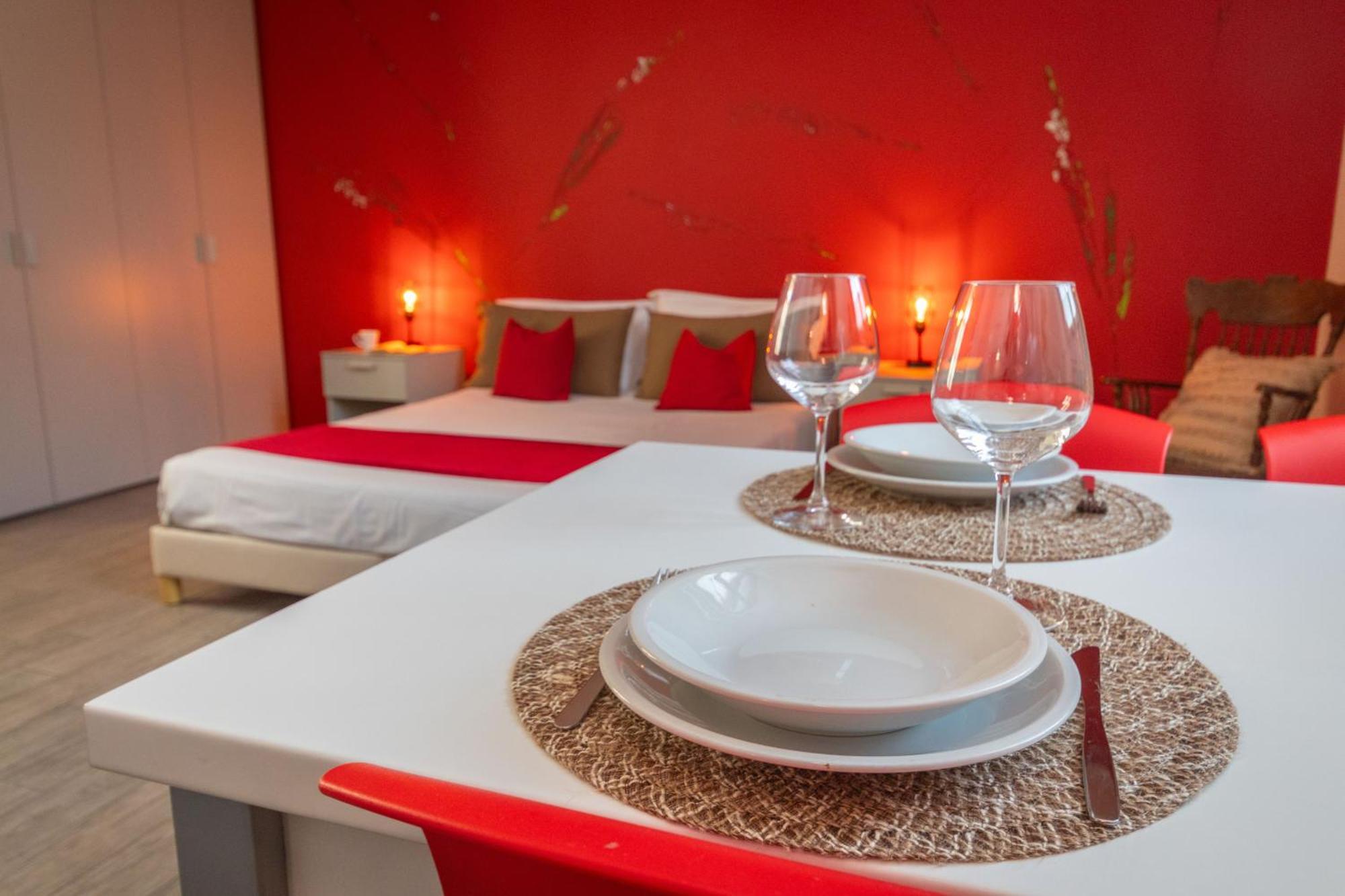Housing Giulia Aparthotel Торино Екстериор снимка